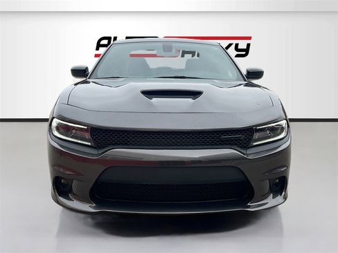 Used 2022 Dodge Charger GT w/ Plus Group image 2