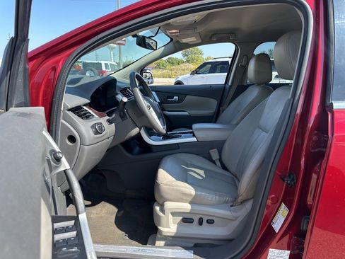 Used 2013 Ford Edge Limited image 8