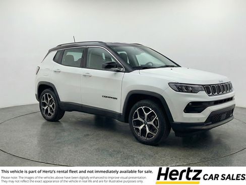 Used 2025 Jeep Compass Limited image 1