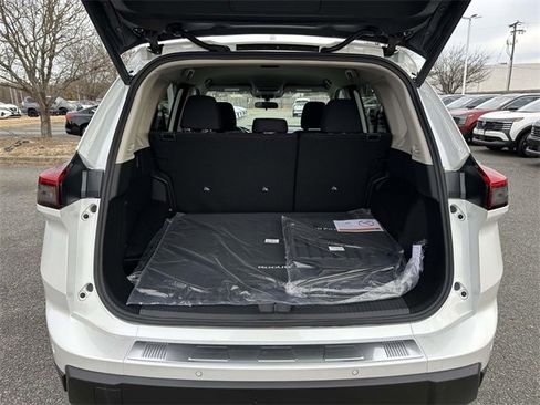 New 2026 Nissan Rogue SV image 12