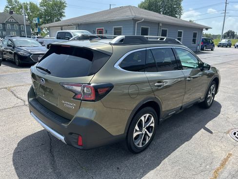 Used 2020 Subaru Outback Touring AWD/4WD image 7