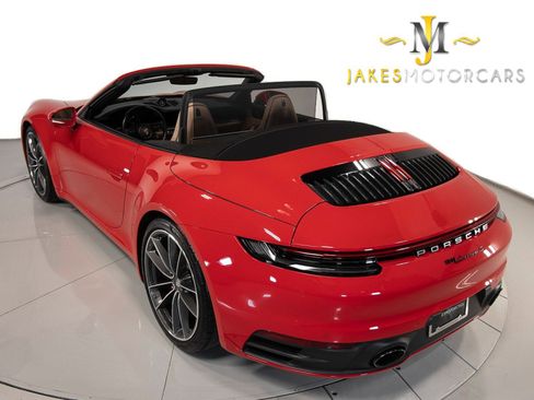 Used 2021 Porsche 911 Carrera S image 7