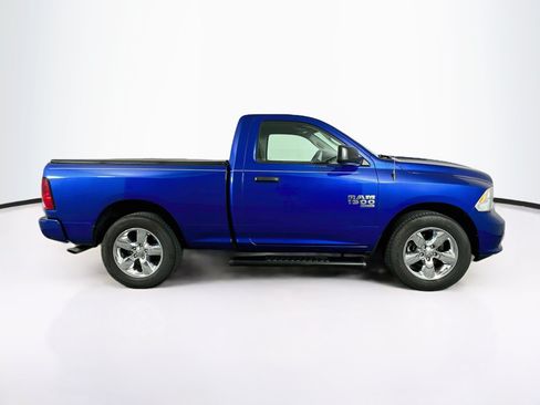 Used 2019 RAM 1500 Express RWD image 10