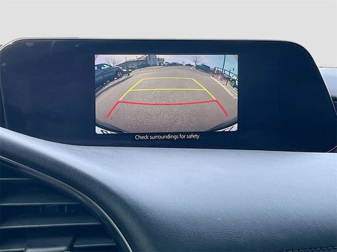Used 2021 MAZDA MAZDA3 s image 14