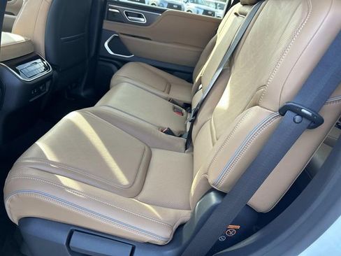 New 2026 INFINITI QX80 Luxe RWD image 18