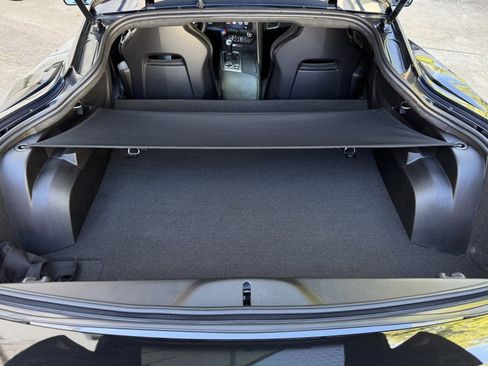 Used 2016 Chevrolet Corvette Z06 w/ 3LZ Preferred Equipment Group image 16