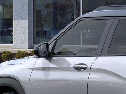 New 2026 Chevrolet TrailBlazer RS w/ Convenience Package FWD image 12