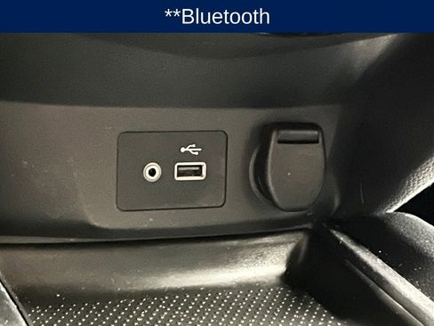 Used 2020 Nissan Rogue SV FWD image 10