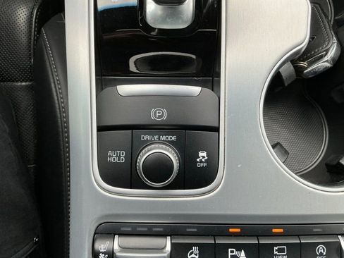 Used 2020 Kia Stinger GT2 image 27