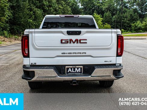 Used 2025 GMC Sierra 1500 SLT RWD image 10