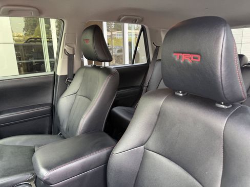 Certified 2021 Toyota 4Runner TRD Off-Road Premium AWD/4WD image 13