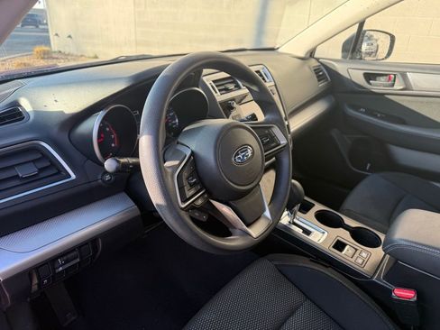Used 2018 Subaru Outback 2.5i image 18