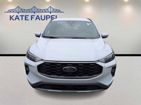 Used 2025 Ford Escape ST-Line Select w/ Tech Pack #1 AWD/4WD image 2