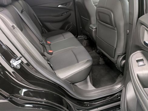 Used 2023 Buick Encore GX Select w/ Sport Touring Package image 26