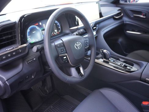 New 2026 Toyota Crown Signia AWD/4WD image 22