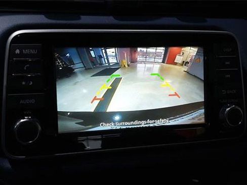 Used 2025 Nissan Versa SV w/ Trunk Package FWD image 23
