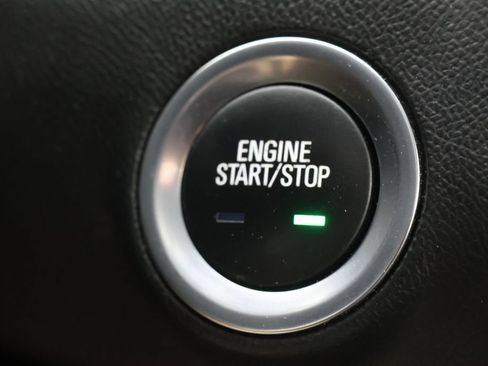 Used 2023 GMC Terrain SLE FWD image 16