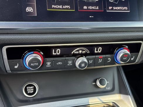 Used 2021 Audi Q3 2.0T Premium w/ Convenience Package image 35