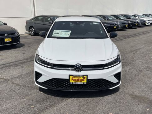 New 2026 Volkswagen Jetta Sport FWD image 2