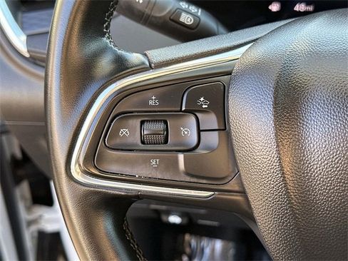 Used 2024 Buick Encore GX Sport Touring image 33