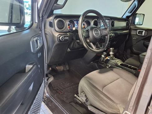 Used 2021 Jeep Wrangler Unlimited Sport AWD/4WD image 6
