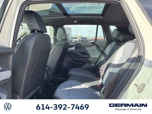 New 2026 Volkswagen Tiguan SE R-Line image 16