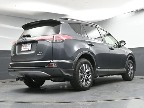 Used 2018 Toyota RAV4 XLE w/ Convenience Package image 26