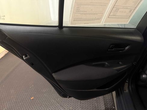 Used 2023 Toyota Corolla LE image 22