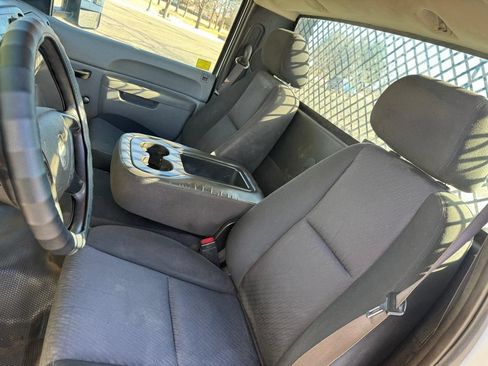 Used 2011 Chevrolet Silverado 3500 W/T RWD image 17