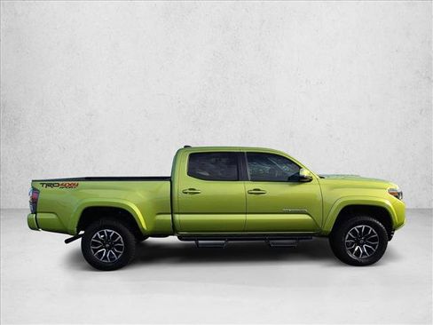 Used 2023 Toyota Tacoma TRD Sport AWD/4WD image 4