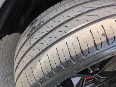 Used 2021 BMW 540i xDrive w/ M Sport Package image 12