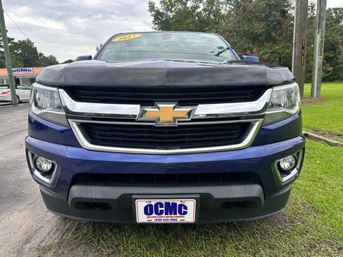 Used 2017 Chevrolet Colorado LT w/ LT Convenience Package AWD/4WD image 2