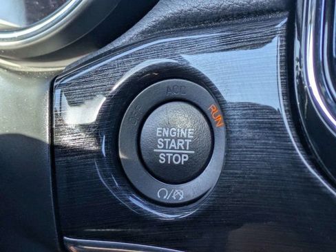 Used 2020 Jeep Grand Cherokee Trailhawk AWD/4WD image 27