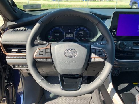 New 2026 Toyota Grand Highlander AWD Hybrid image 28