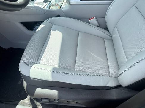 Used 2026 GMC Terrain Denali AWD/4WD image 14