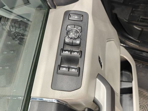 Used 2020 Ford F250 XLT w/ Tremor Off-Road Package AWD/4WD image 44