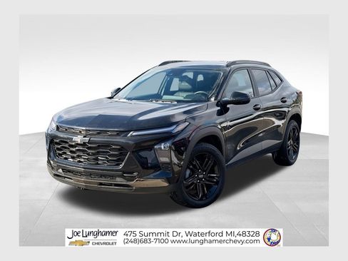 Used 2024 Chevrolet Trax ACTIV w/ Driver Confidence Package image 1