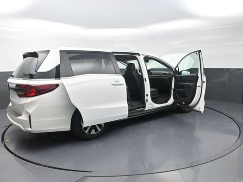 Used 2025 Honda Odyssey EX-L image 43