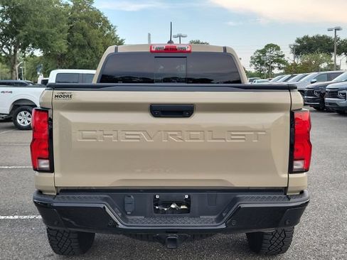 Certified 2024 Chevrolet Colorado ZR2 w/ Technology Package AWD/4WD image 8