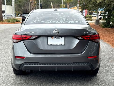 Certified 2021 Nissan Sentra SV w/ SV Premium Package image 17