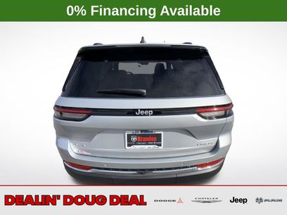 New 2026 Jeep Grand Cherokee Laredo