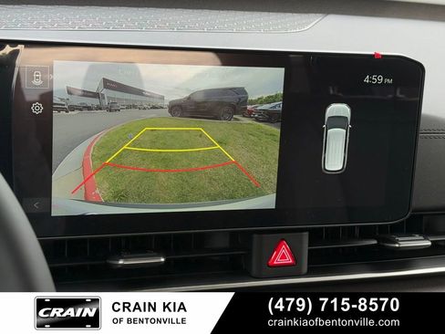 New 2026 Kia Carnival EX FWD image 17