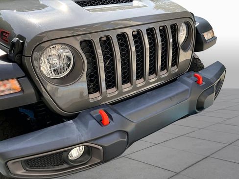Used 2021 Jeep Gladiator Mojave AWD/4WD image 36