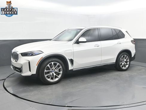 Certified 2024 BMW X5 xDrive50e w/ Executive Package AWD/4WD image 1