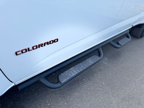 Used 2020 Chevrolet Colorado LT w/ Redline Special Edition AWD/4WD image 33