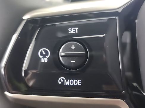 Used 2025 BMW X3 xDrive30i w/ Convenience Package image 10