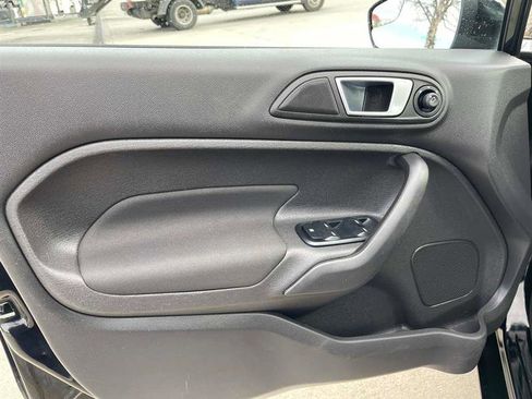 Used 2016 Ford Fiesta SE image 59