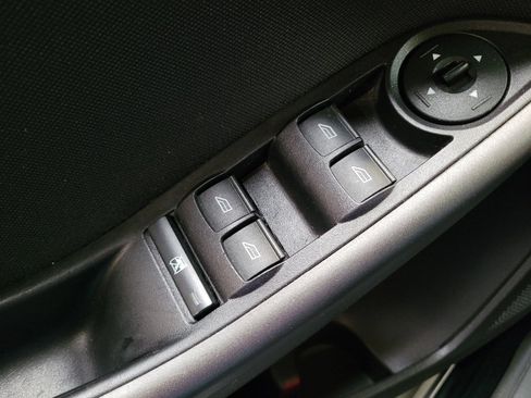 Used 2017 Ford Focus SEL FWD image 27