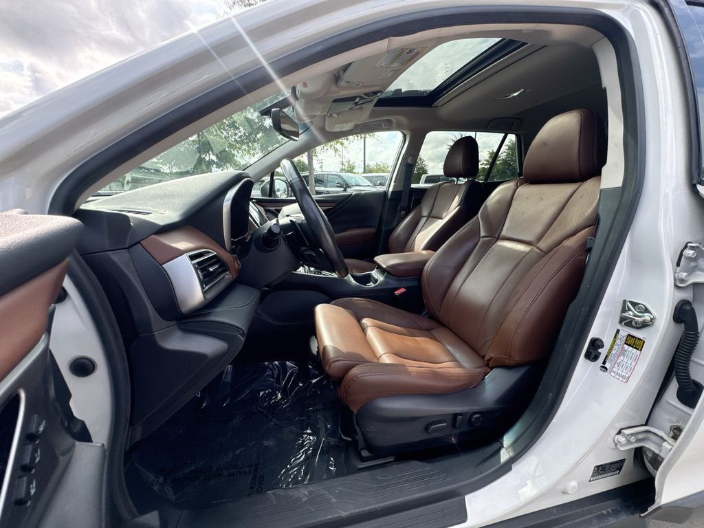 Used 2020 Subaru Outback Touring XT AWD/4WD image 19