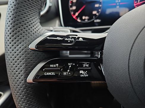 New 2026 Mercedes-Benz GLC 300 image 28